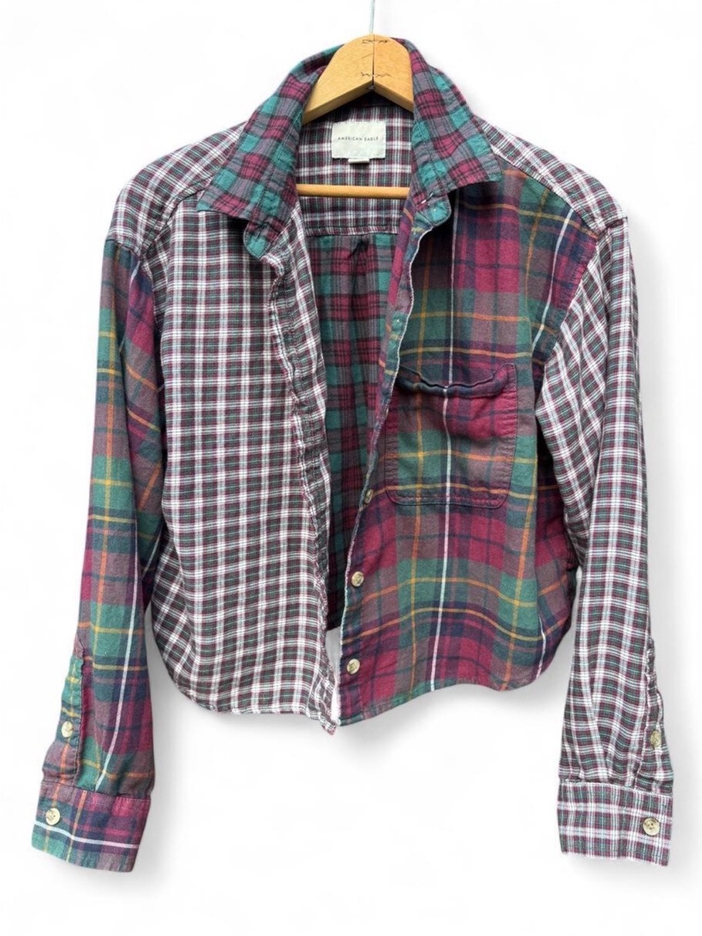 American Eagle Outfitters Mixed Plaid Button-Up Shirt - Green & Burgundy size M